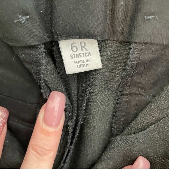 GAP Modern Boot Dress Pants Charcoal, Dual Slit Pockets. - Picture 8 of 9